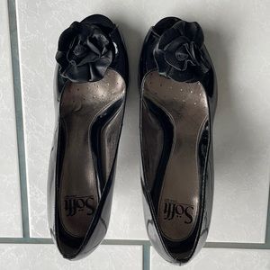 Black open toe patent leather Sofft pumps